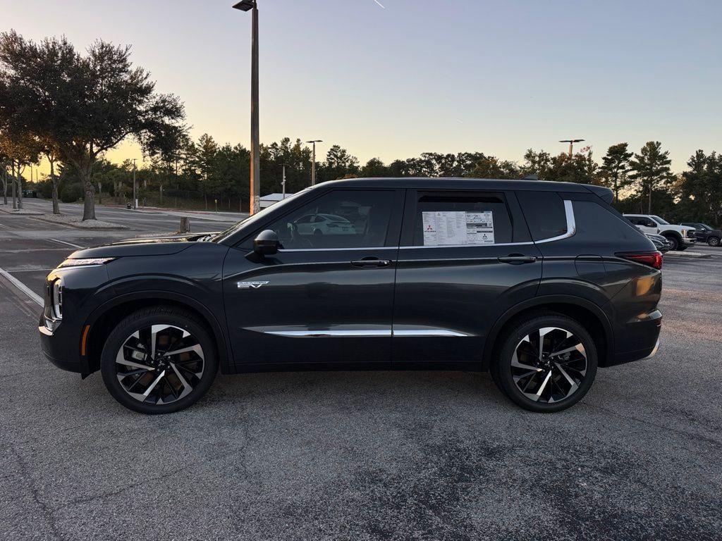 new 2025 Mitsubishi Outlander PHEV car, priced at $43,178
