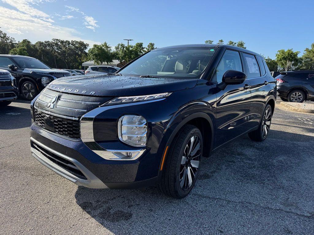 new 2025 Mitsubishi Outlander car, priced at $38,295
