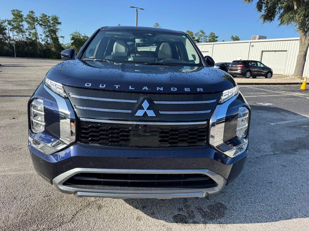 new 2025 Mitsubishi Outlander car, priced at $38,295
