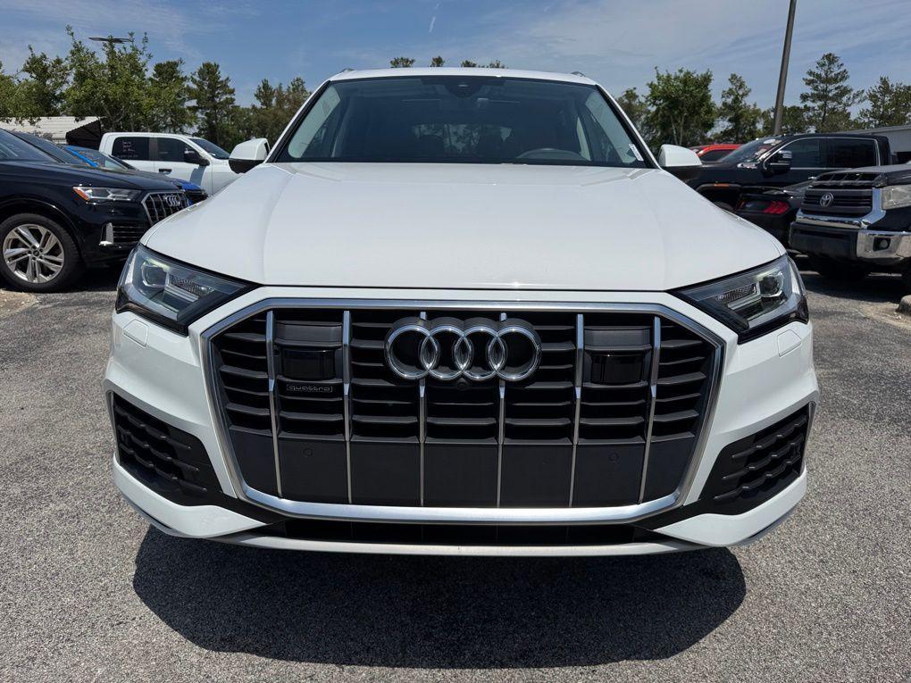 used 2023 Audi Q7 car, priced at $34,500
