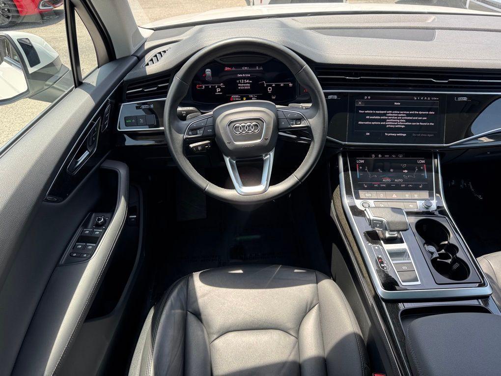 used 2023 Audi Q7 car, priced at $34,500