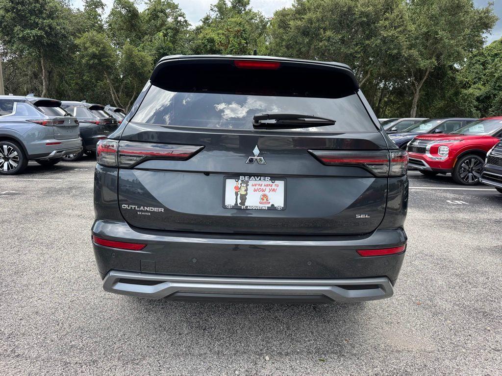 new 2025 Mitsubishi Outlander car, priced at $44,550