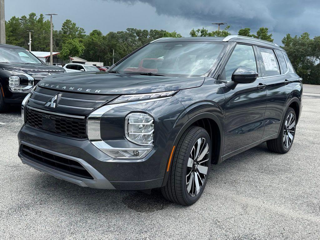 new 2025 Mitsubishi Outlander car, priced at $44,550