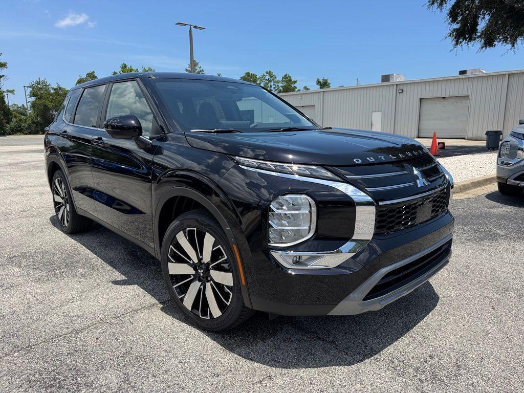 new 2025 Mitsubishi Outlander car, priced at $39,305