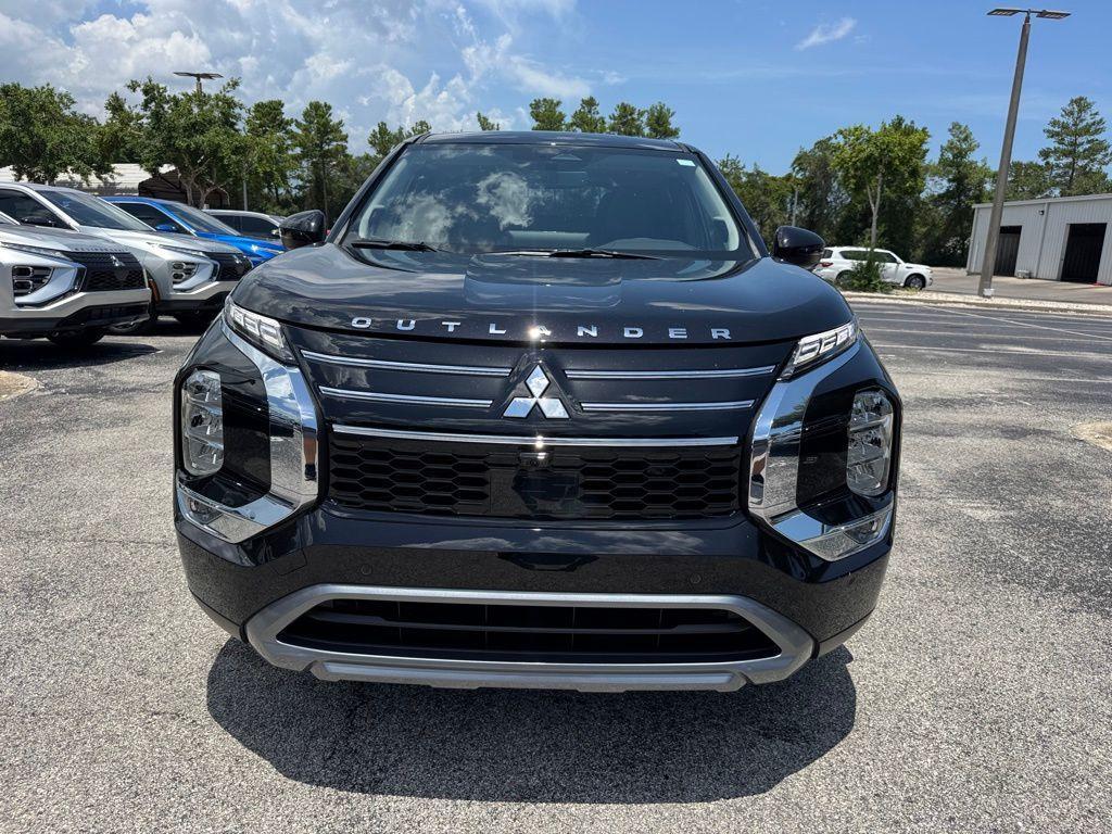 new 2025 Mitsubishi Outlander car, priced at $39,305