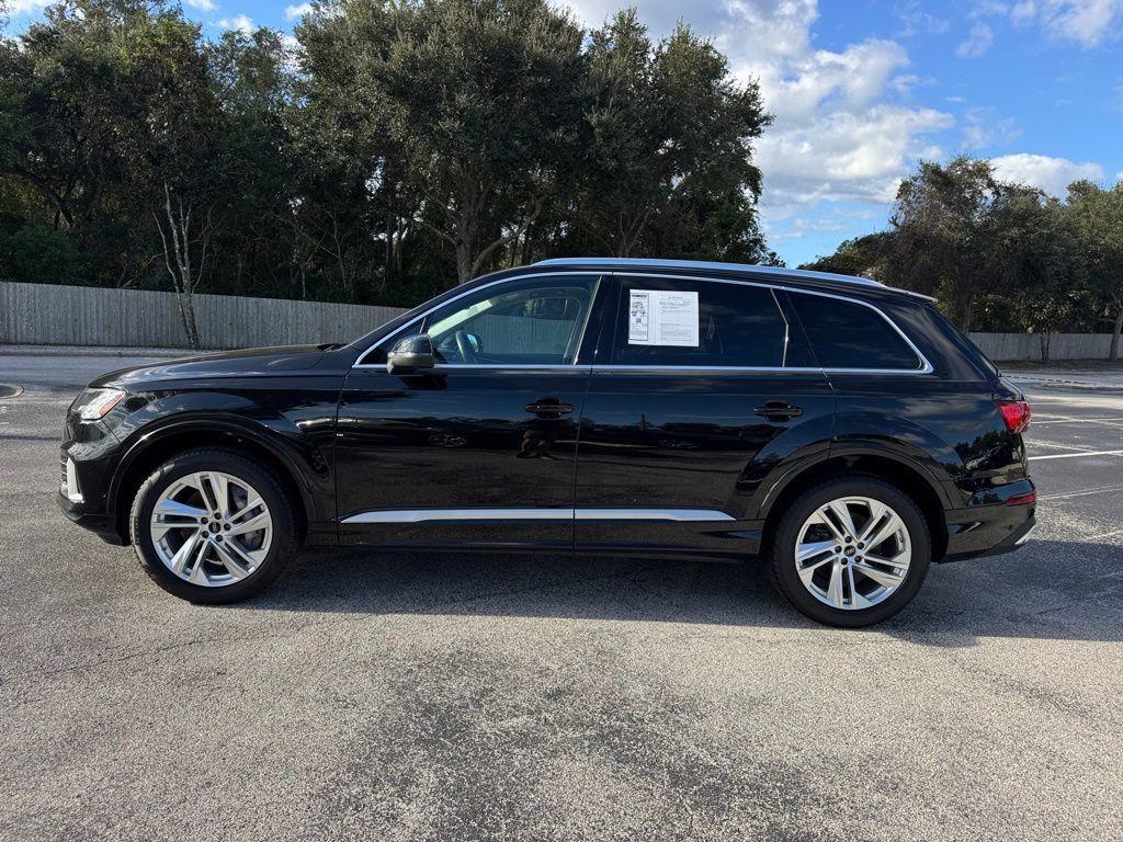 used 2024 Audi Q7 car, priced at $41,600