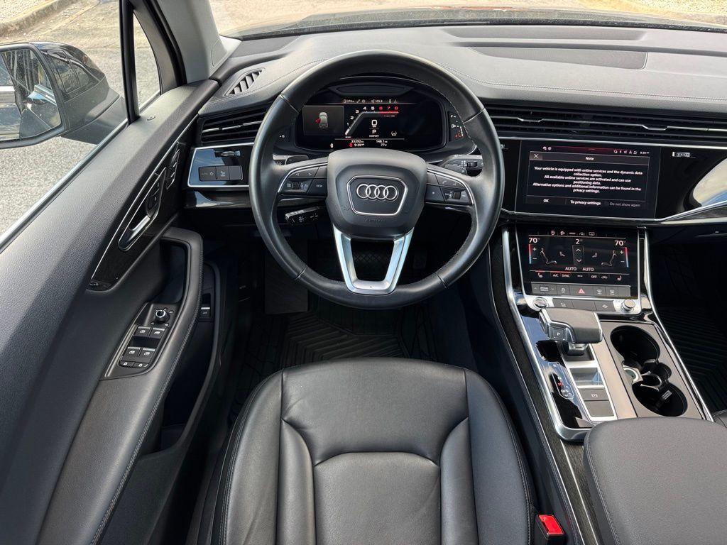 used 2024 Audi Q7 car, priced at $41,600