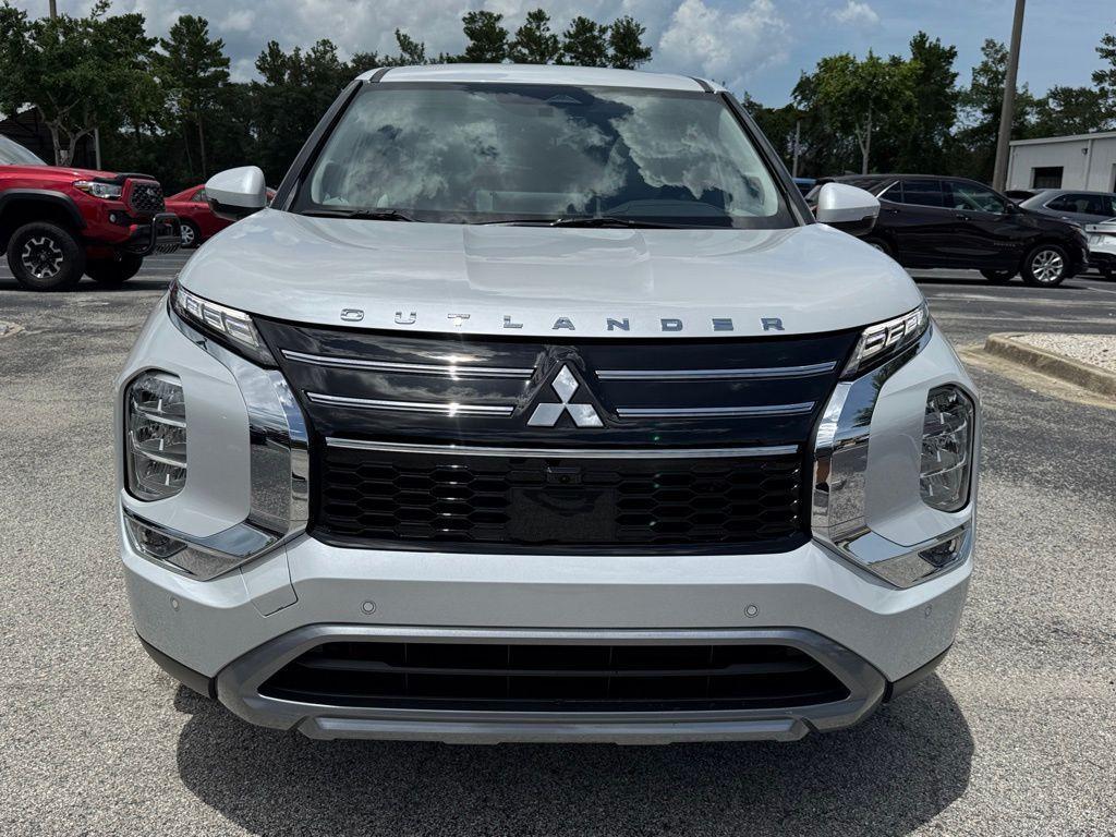 new 2025 Mitsubishi Outlander car, priced at $38,890