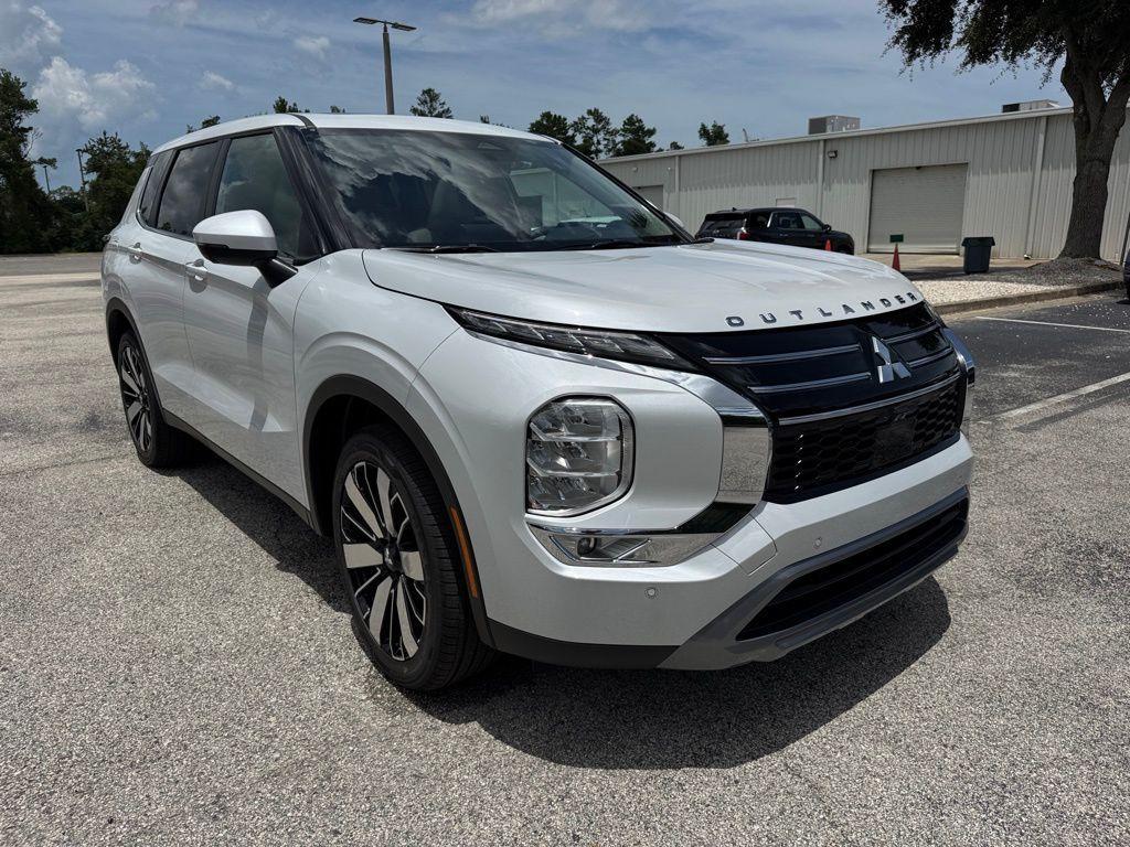 new 2025 Mitsubishi Outlander car, priced at $38,890