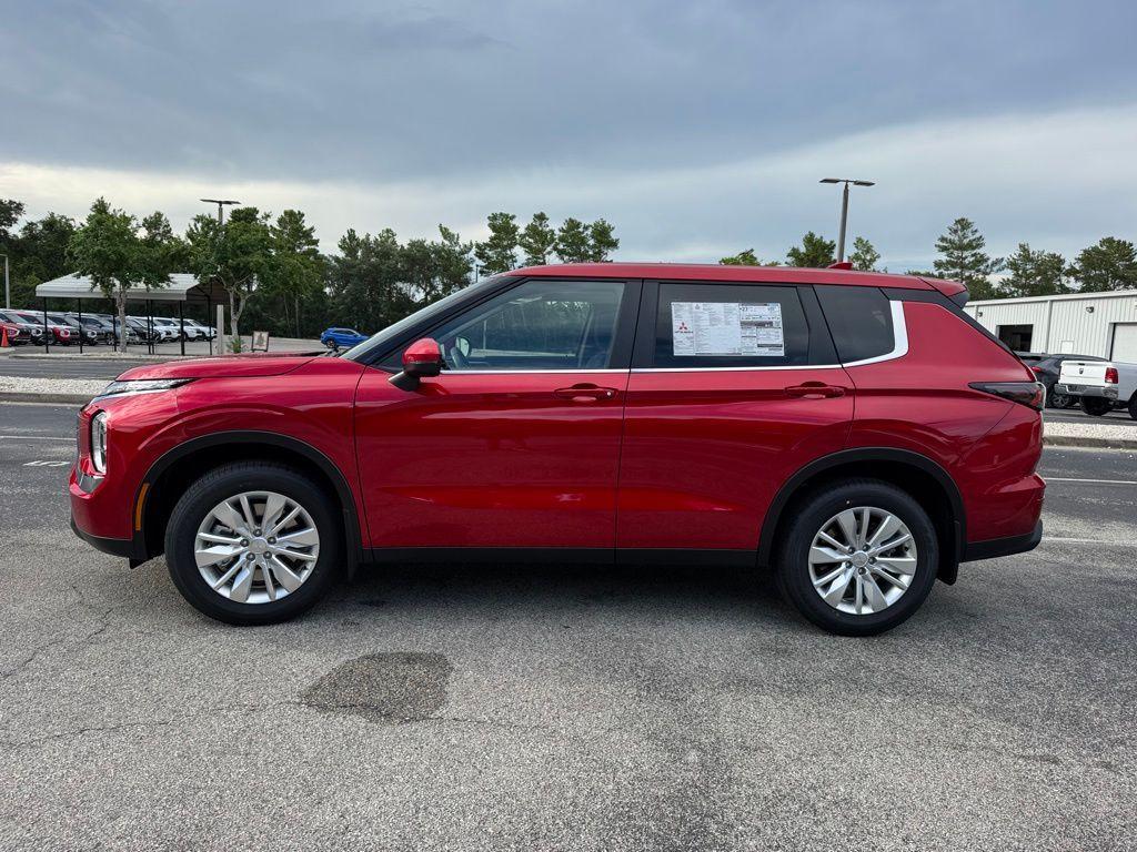 new 2025 Mitsubishi Outlander car, priced at $32,830