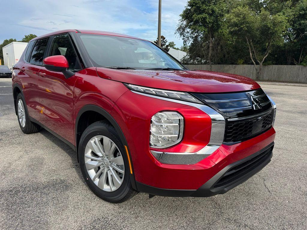 new 2025 Mitsubishi Outlander car, priced at $32,830