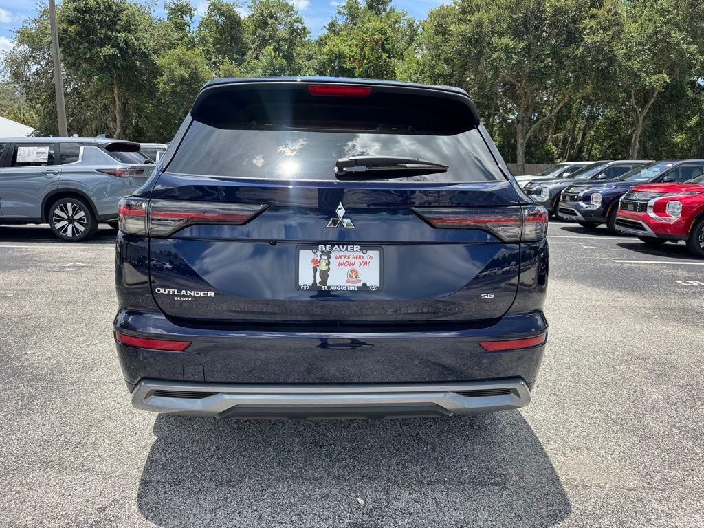 new 2025 Mitsubishi Outlander car, priced at $39,295