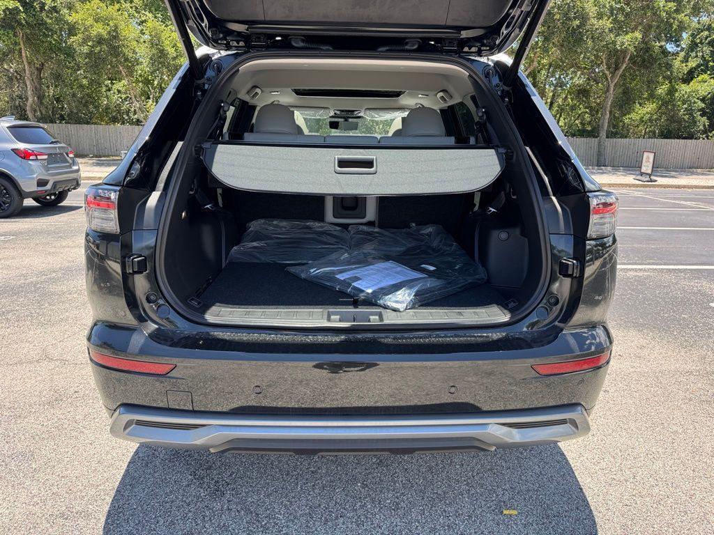 new 2025 Mitsubishi Outlander car, priced at $45,290