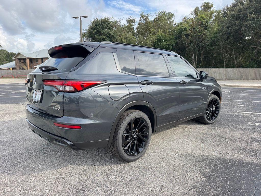 new 2025 Mitsubishi Outlander PHEV car, priced at $46,346
