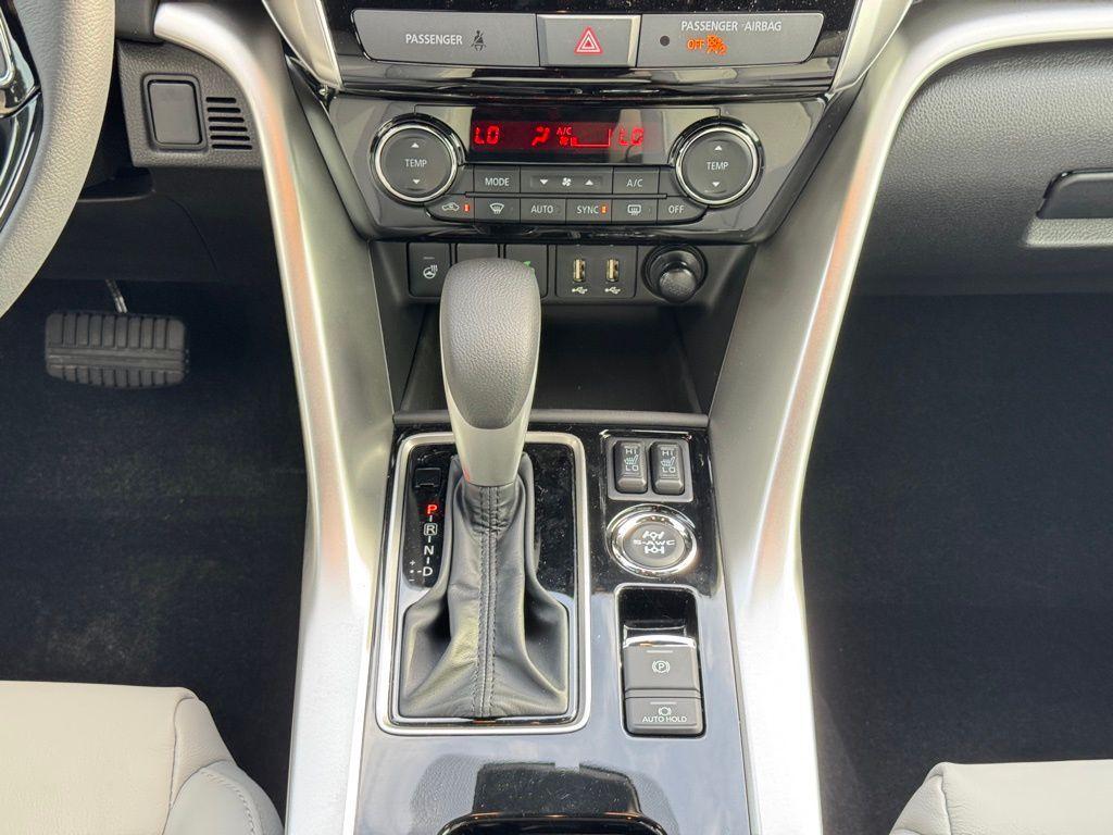 new 2025 Mitsubishi Eclipse Cross car, priced at $30,983