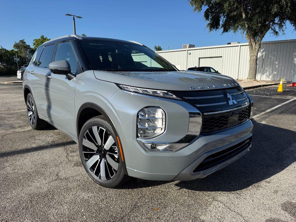new 2025 Mitsubishi Outlander car, priced at $44,945