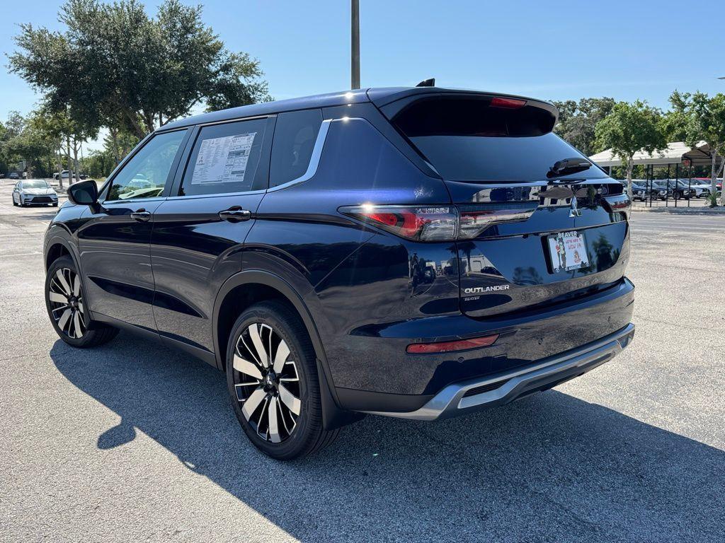 new 2025 Mitsubishi Outlander car, priced at $35,190