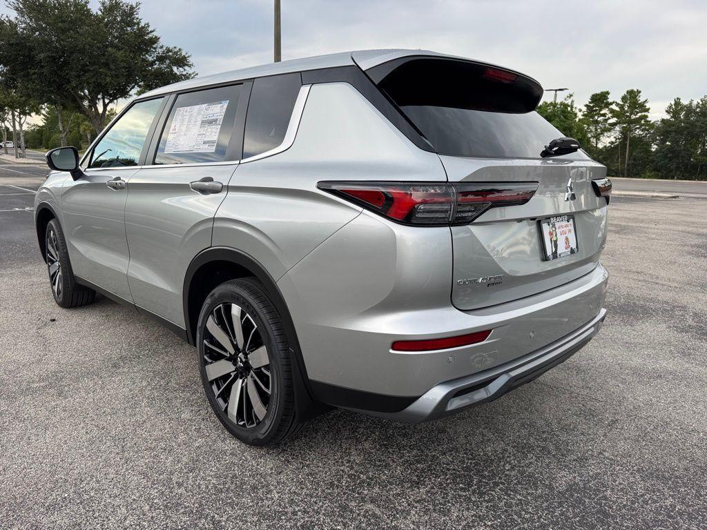 new 2025 Mitsubishi Outlander car, priced at $35,190