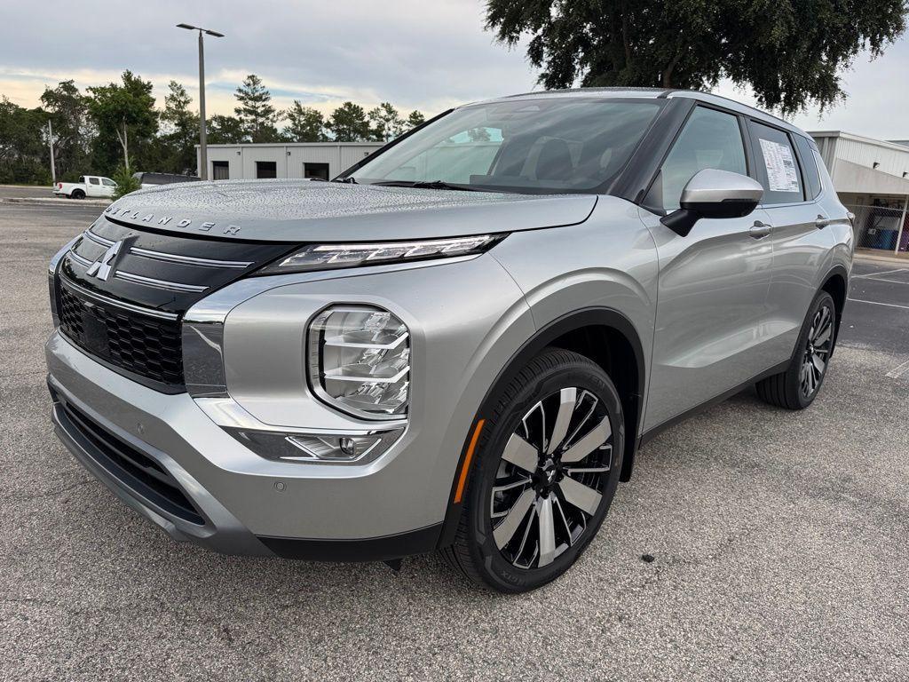 new 2025 Mitsubishi Outlander car, priced at $35,190