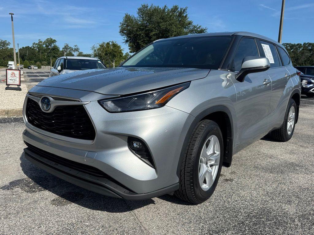 used 2023 Toyota Highlander Hybrid car, priced at $34,700
