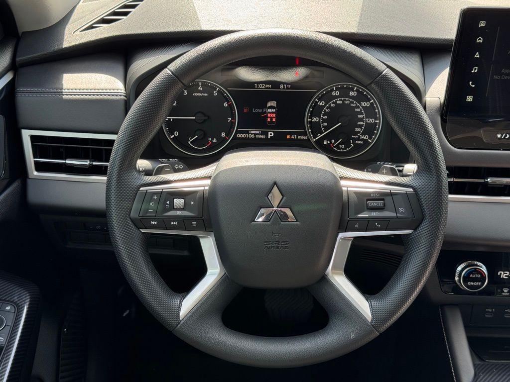 new 2025 Mitsubishi Outlander car, priced at $27,818