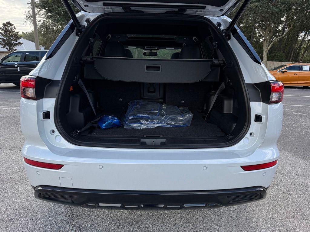 new 2025 Mitsubishi Outlander PHEV car, priced at $46,656