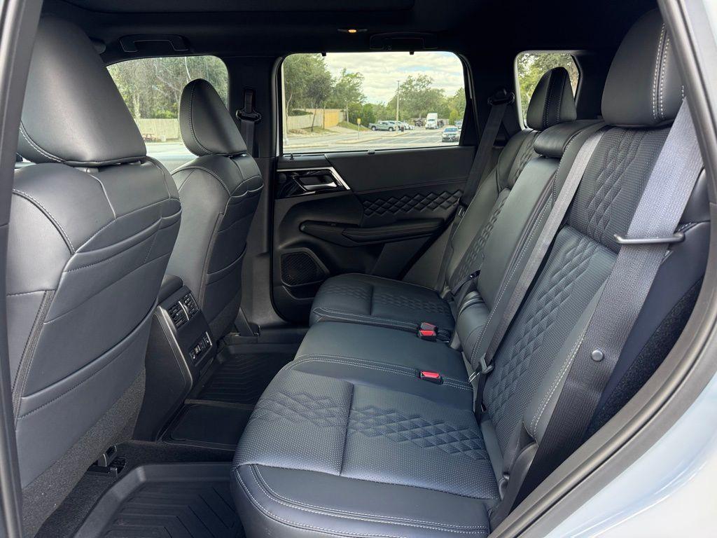 new 2025 Mitsubishi Outlander PHEV car, priced at $46,656