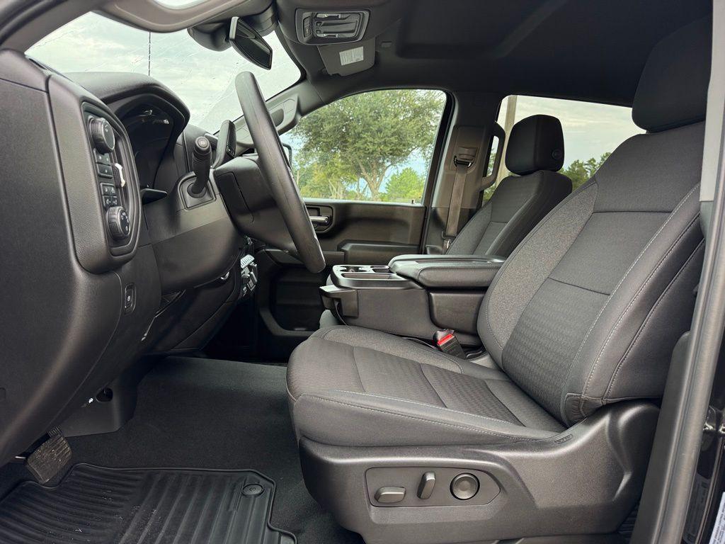 used 2024 Chevrolet Silverado 2500 car, priced at $47,900