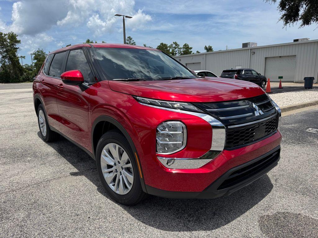 new 2025 Mitsubishi Outlander car, priced at $33,100