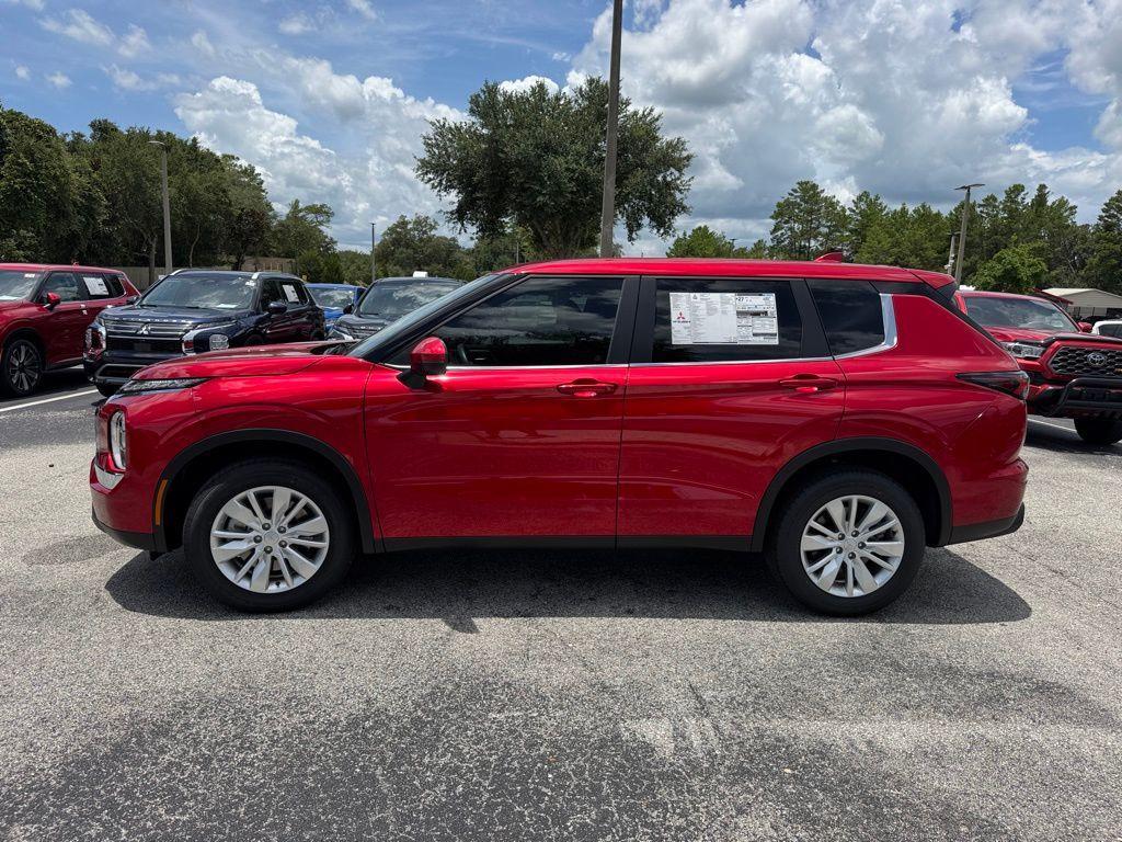 new 2025 Mitsubishi Outlander car, priced at $33,100