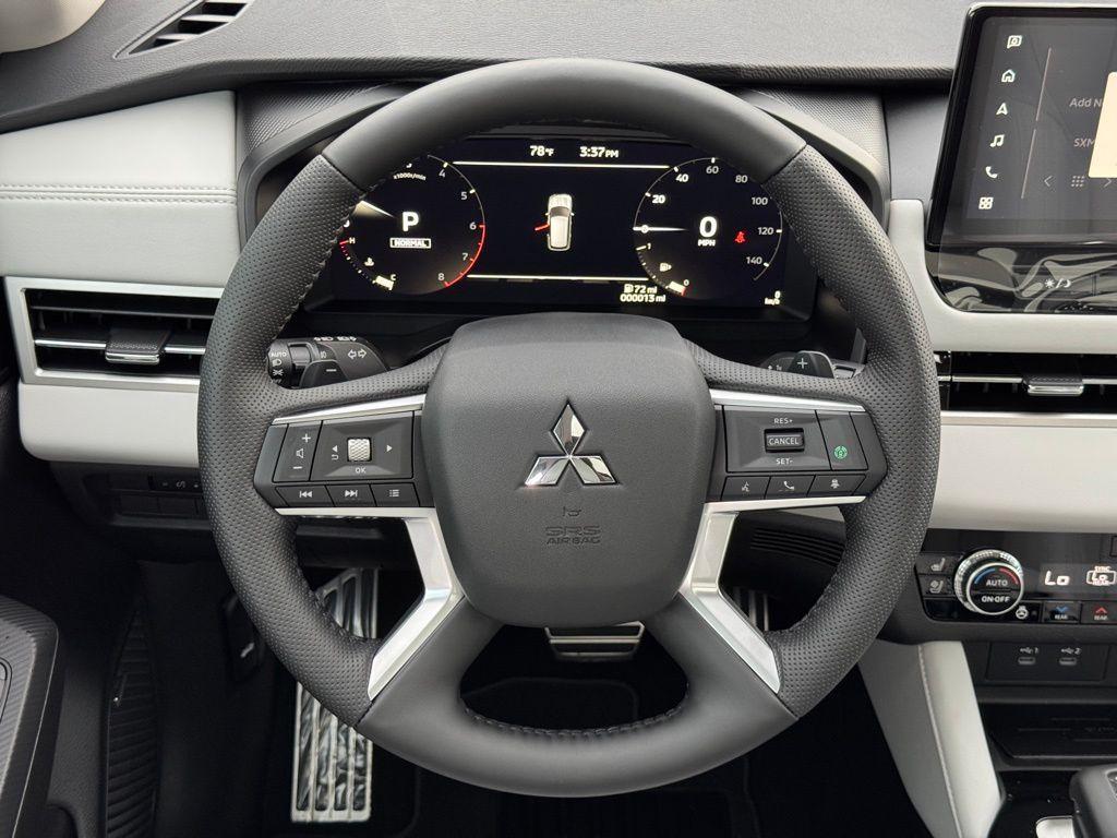 new 2025 Mitsubishi Outlander car, priced at $41,940