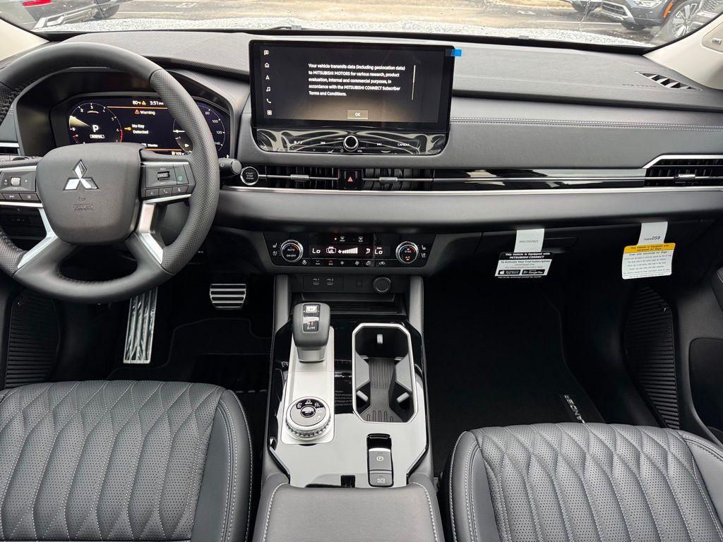 new 2025 Mitsubishi Outlander car, priced at $41,345