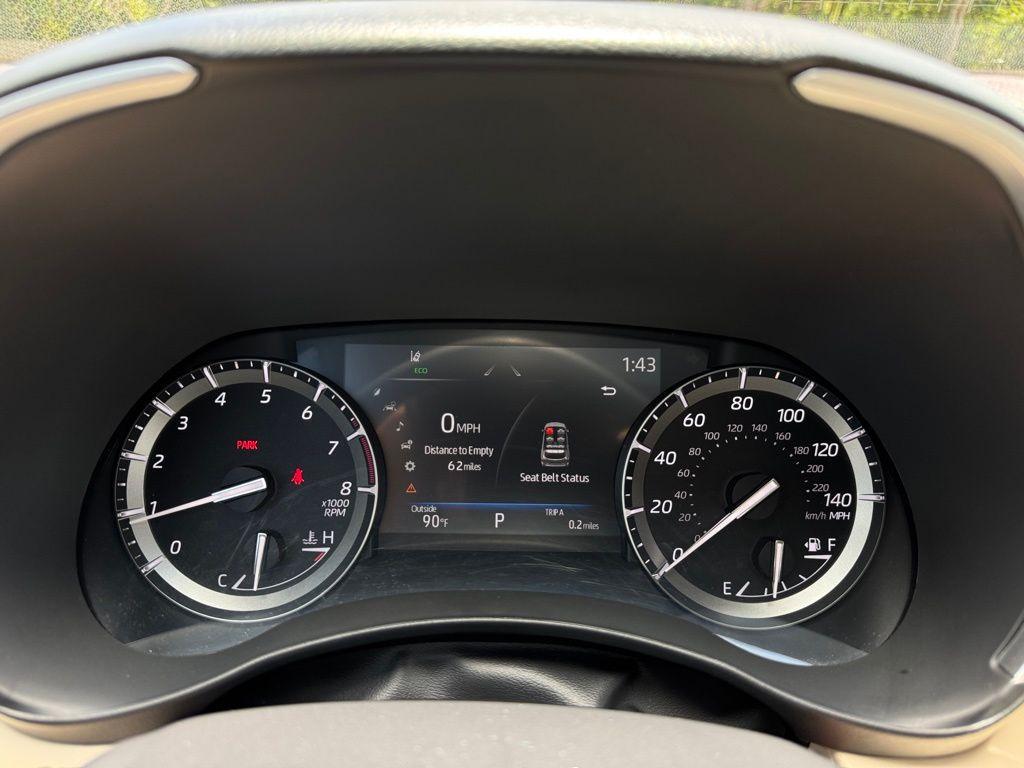 used 2021 Toyota Highlander car, priced at $33,500