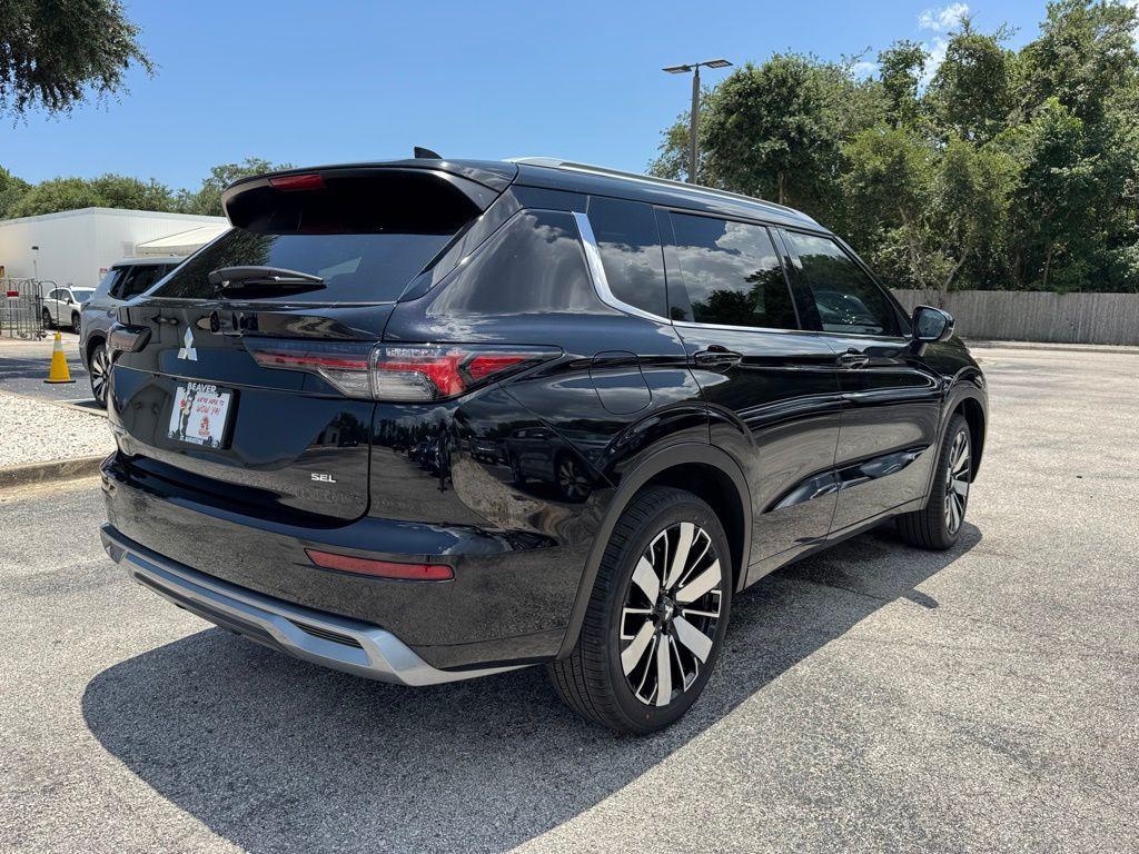 new 2025 Mitsubishi Outlander car, priced at $41,100