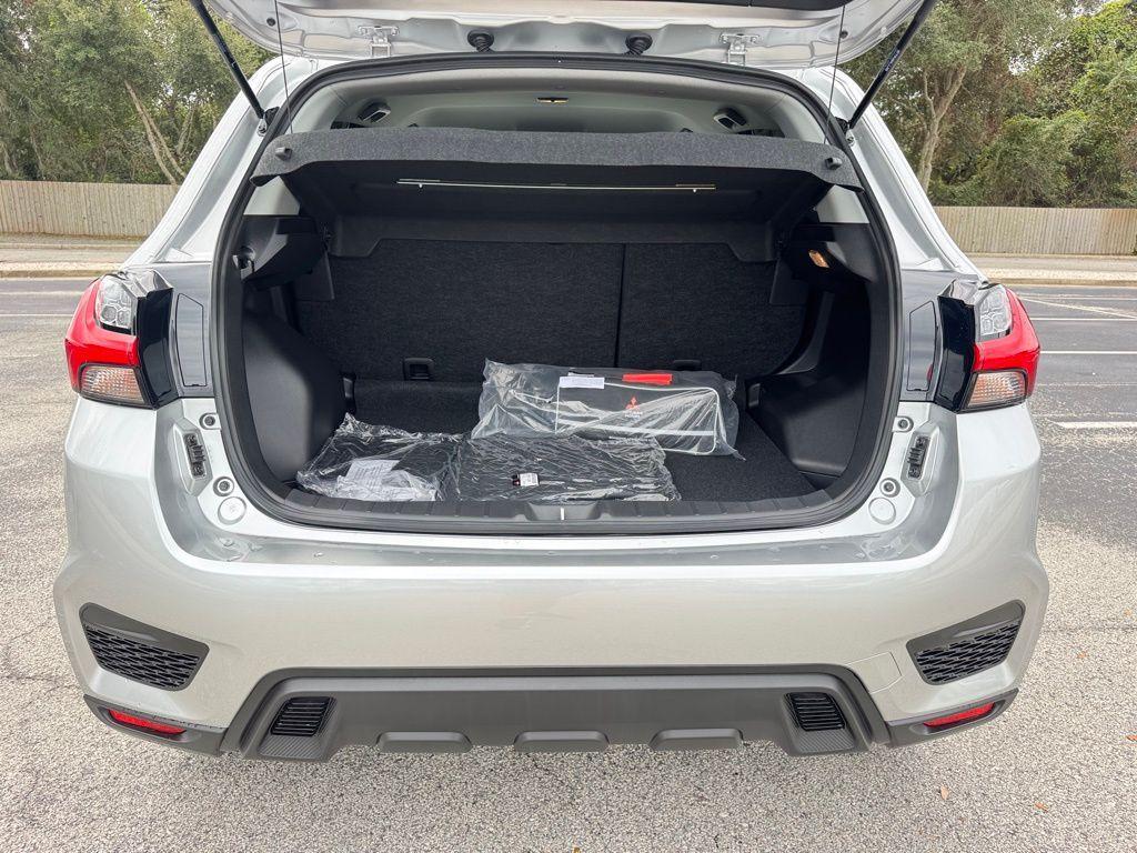 new 2025 Mitsubishi Outlander Sport car