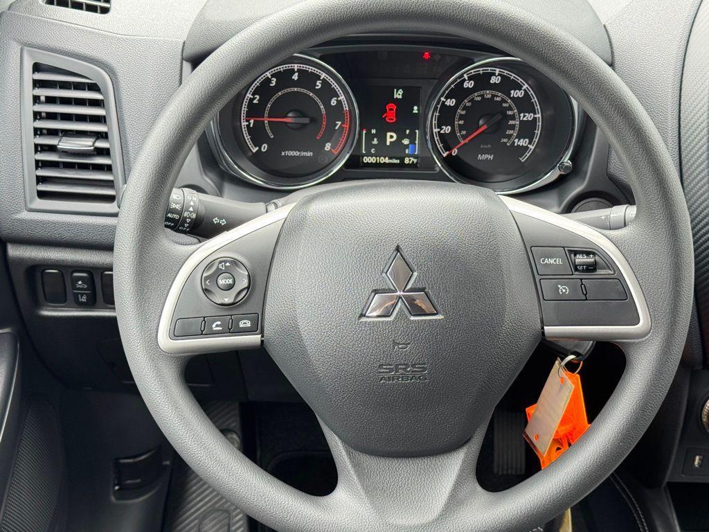 new 2025 Mitsubishi Outlander Sport car