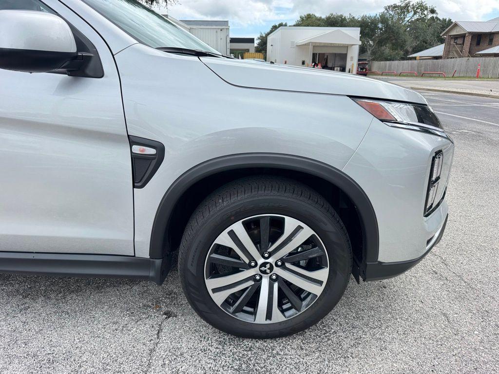 new 2025 Mitsubishi Outlander Sport car