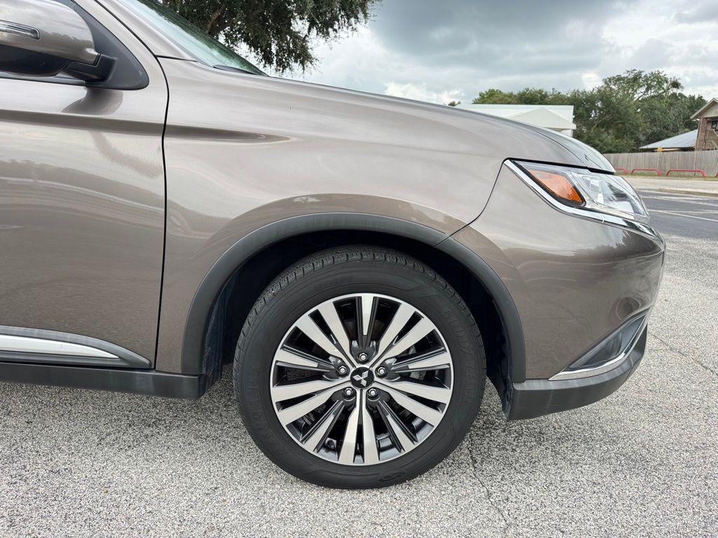 used 2020 Mitsubishi Outlander car, priced at $14,000