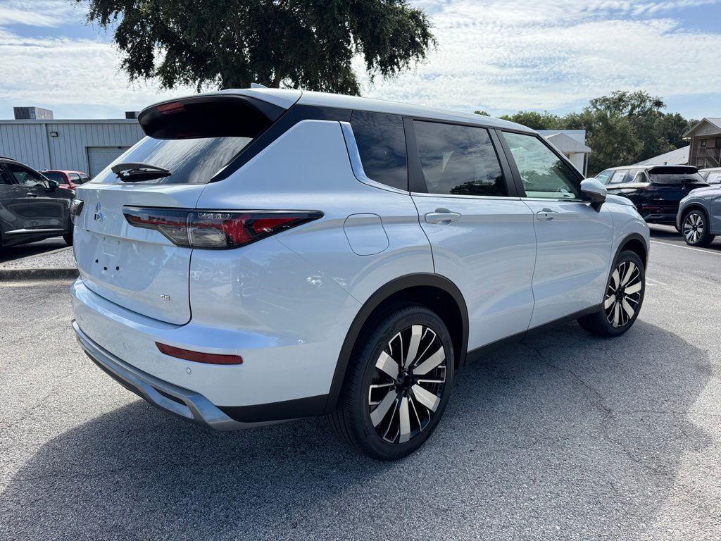 new 2025 Mitsubishi Outlander car, priced at $36,700