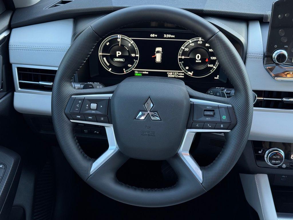 new 2025 Mitsubishi Outlander PHEV car