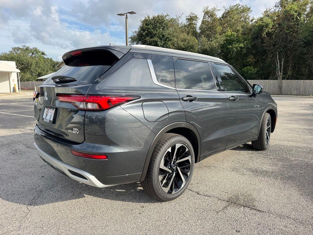 new 2025 Mitsubishi Outlander PHEV car, priced at $40,915