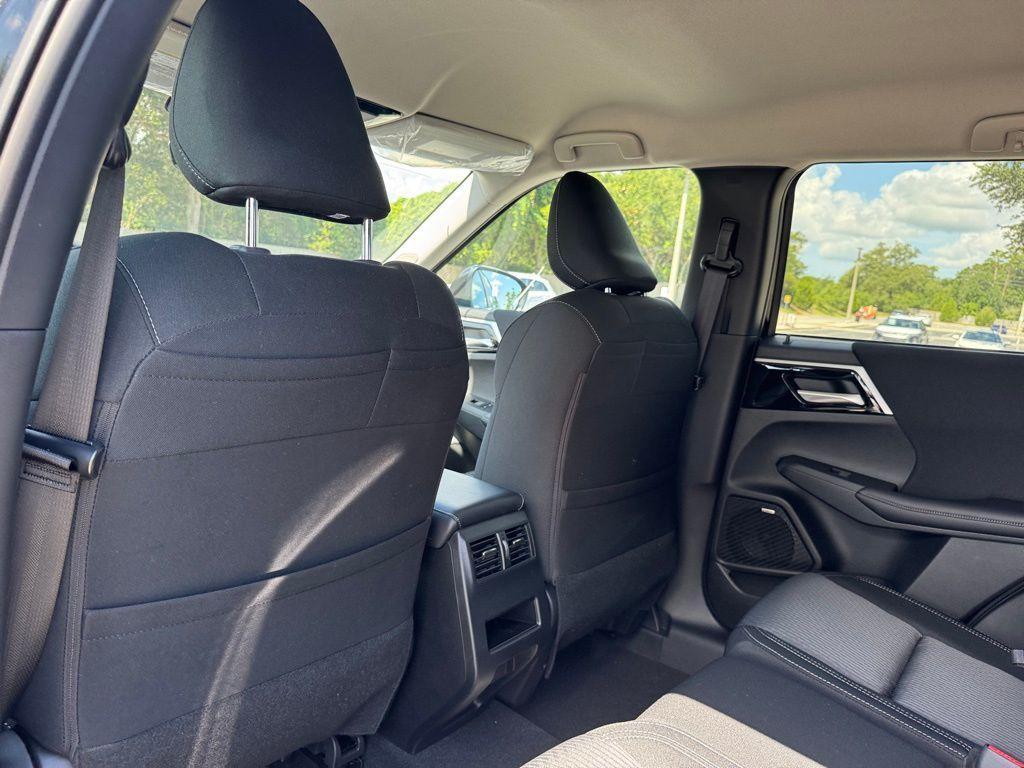 new 2025 Mitsubishi Outlander car, priced at $32,830
