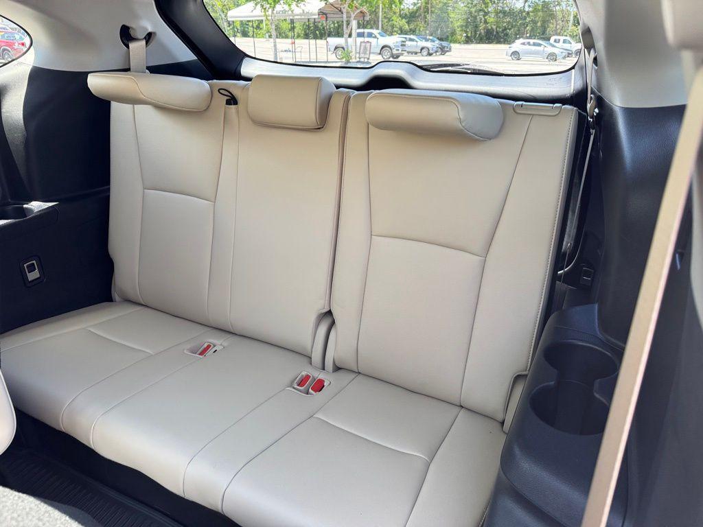 used 2021 Toyota Highlander car, priced at $42,300