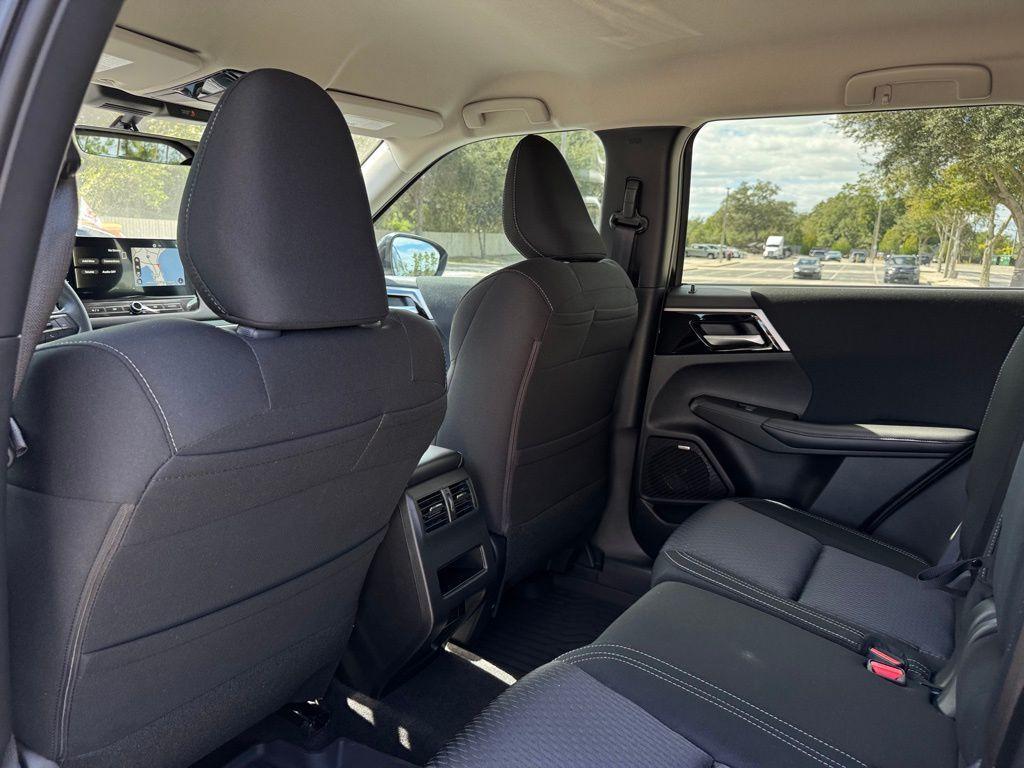 new 2025 Mitsubishi Outlander car, priced at $28,029