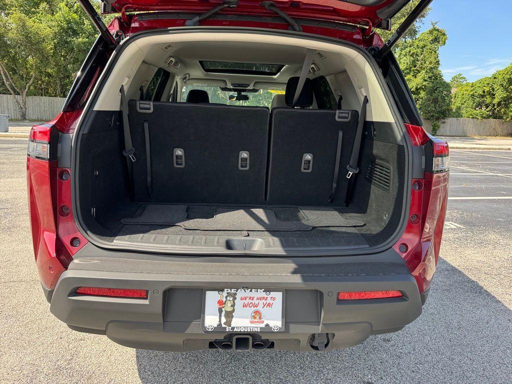 used 2022 Nissan Pathfinder car, priced at $25,500