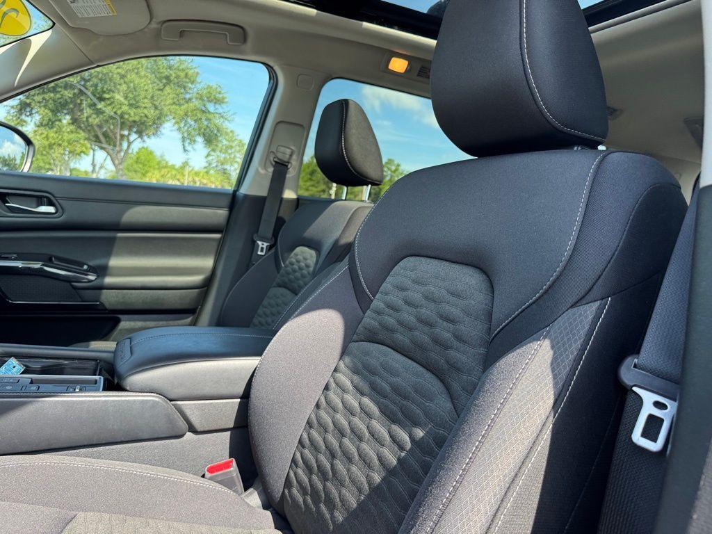 used 2022 Nissan Pathfinder car, priced at $25,500
