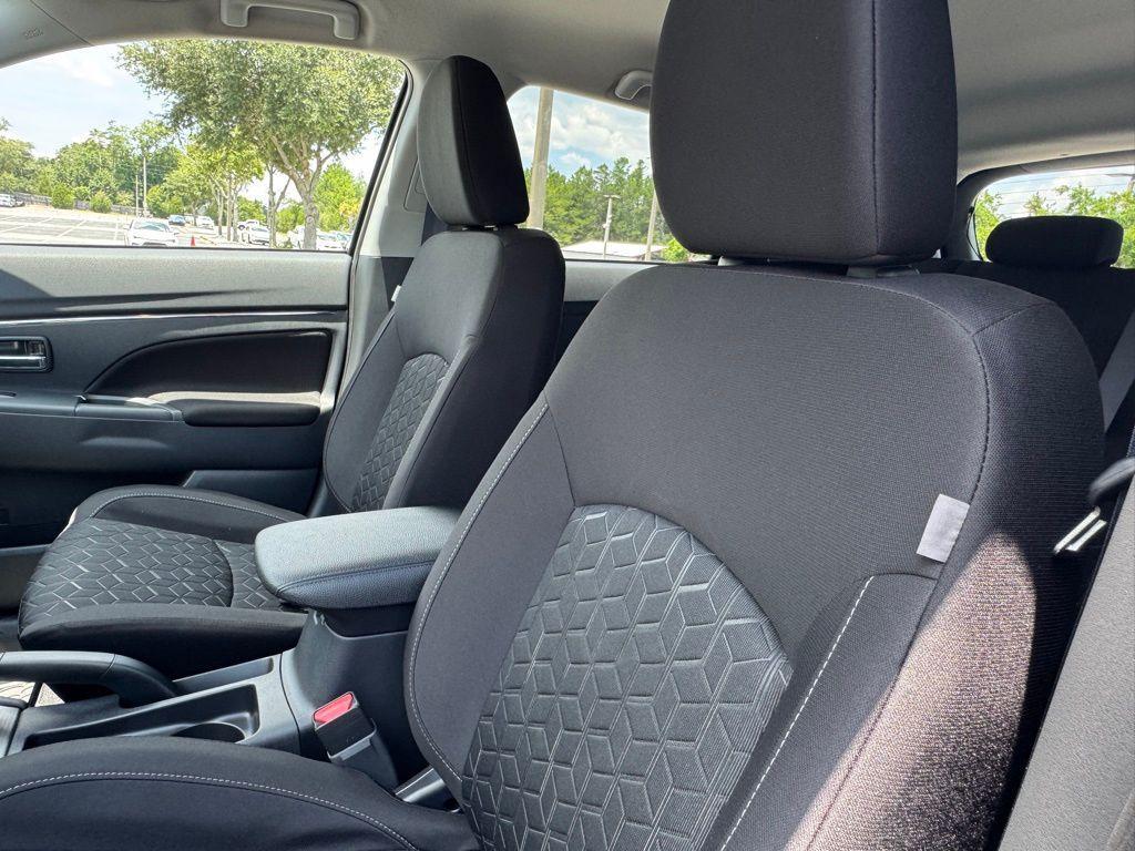 new 2025 Mitsubishi Outlander Sport car, priced at $28,290