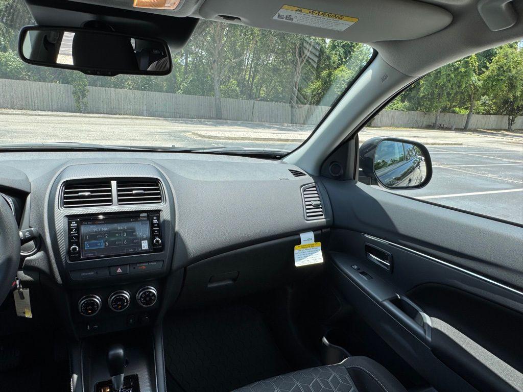 new 2025 Mitsubishi Outlander Sport car, priced at $28,290