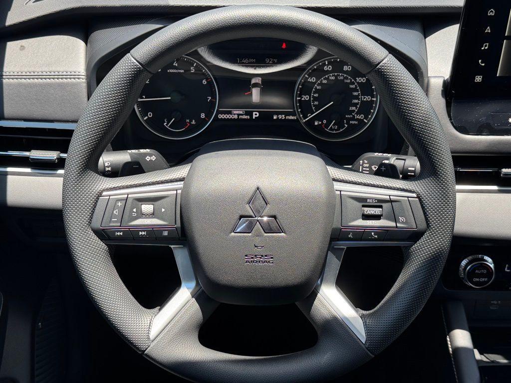 new 2025 Mitsubishi Outlander car, priced at $32,235