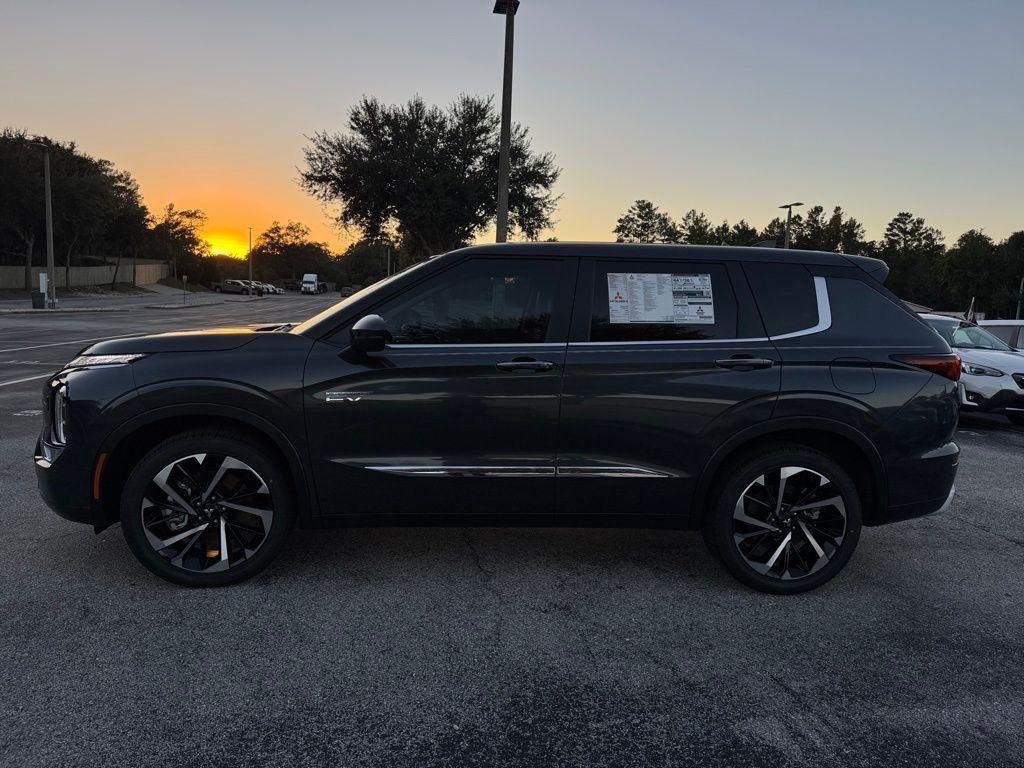 new 2025 Mitsubishi Outlander PHEV car, priced at $38,378